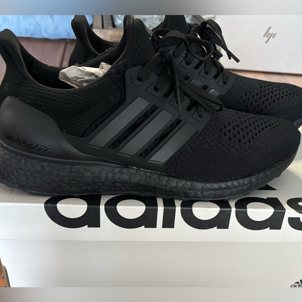 NEW Adidas UltraBoost 1.0 DNA Triple Black HQ4199 Men's Size 8